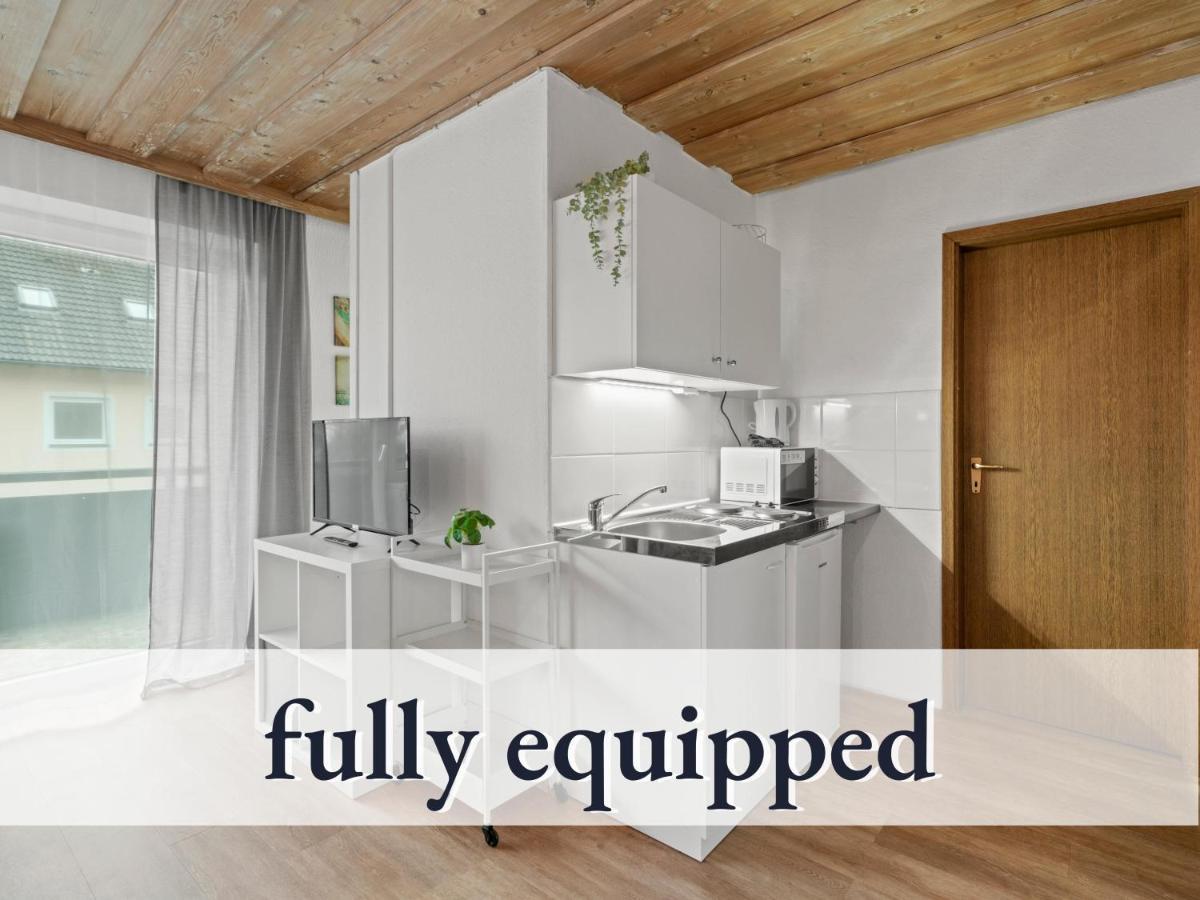 Sehr Gemuetliche Ferienwohnung In Bester Lage Mit Grossem Sonnenbalkon L Innenstadtnaehe L 1 Minute Zum Bahnhof L Kueche L Tv L Free-Wlan L Willkommen Im Hallo!-Apartment 8 Bad Worishofen Ngoại thất bức ảnh